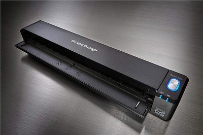 Документ-сканер A4 Ricoh ScanSnap iX100 мобільний (PA03688-B001) - Suricom