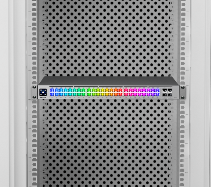 Коммутатор Ubiquiti UniFi Switch Pro Max 48 PoE 32&times;GbE, 16&times;2,5GbE, 4&times;10G SFP+ PoE 720 Вт (USW-PRO-MAX-48-POE-EU)