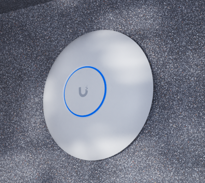 Точка доступу Ubiquiti UniFi U7 Long-Range Wi-Fi 7 5 потоків, 2,5 GbE, PoE (U7-LR)