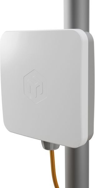 LTE маршрутизатор MikroTik SXTsq Embedded LTE4 Global с антенной 2&times;2 MIMO, IP67 (EG25-G&SXTSQ)