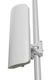 Точка доступа MikroTik mANTBox ax 15s секторная уличная, Wi-Fi 6 двухдиапазонная, SFP 2,5G, IP55 (L22UGS-5HAXD2HAXD-15S)